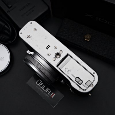 Fujifilm X100F