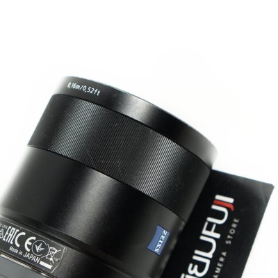 E24mm F1.8 ZA
