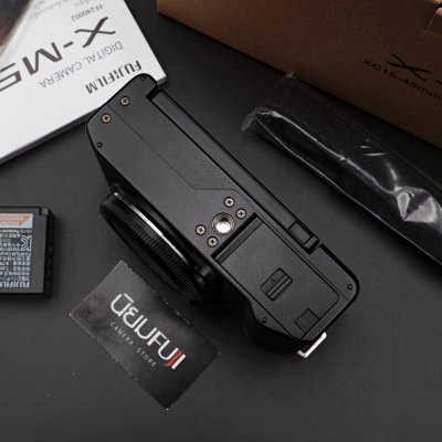 Fujifilm XM5 body