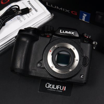 LUMIX GH5s BODY