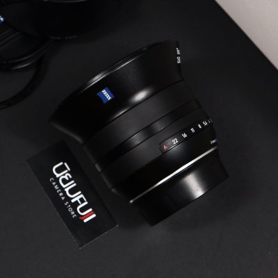 Zeiss 12mm F2.8