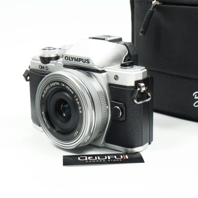 Olympus EM10II