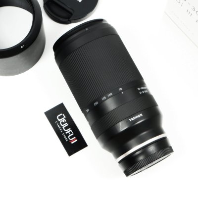 Tamron 70-300mm F4.5-6.3 Di III RXD