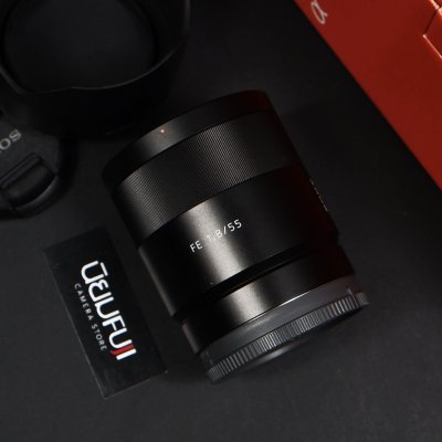 FE55mm F1.8 ZA