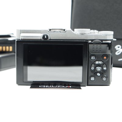 Fujifilm XA2