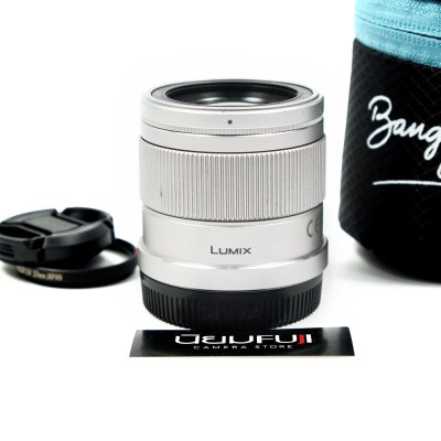 Lumix 42.5mm F1.7 ASPH