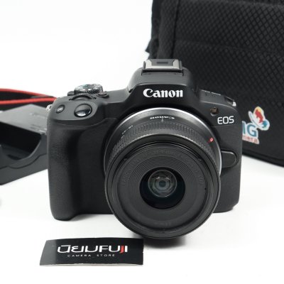 Canon EOS R50