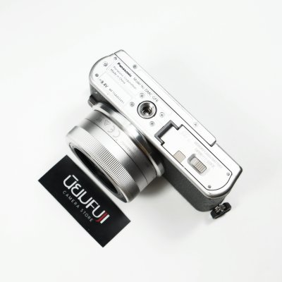 Lumix GF8
