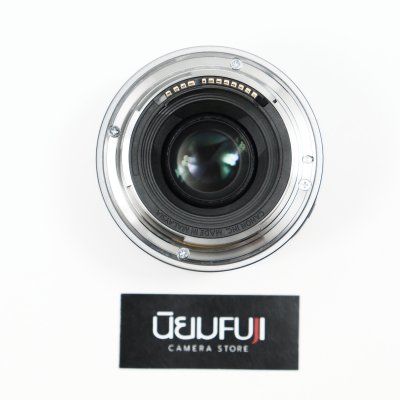 RF50mm F1.8 STM