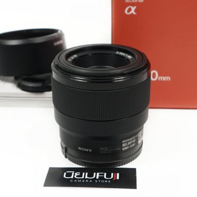 FE50 F1.8