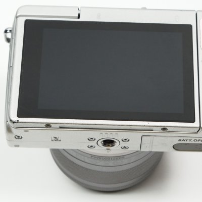 Canon EOS M100