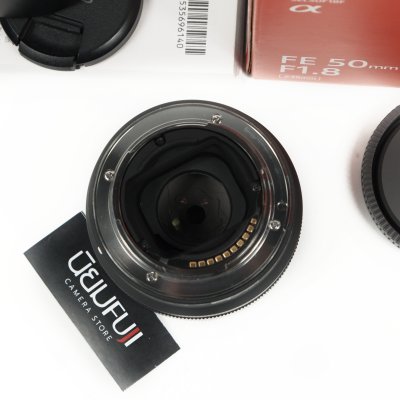 FE50 F1.8