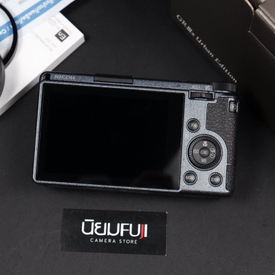 RICOH GRIIIx Urban Edition