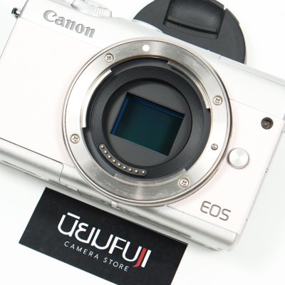 Canon EOS M100