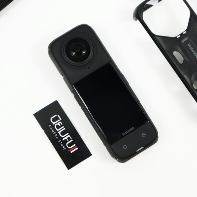 Insta360 X4