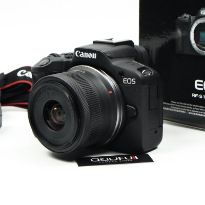 Canon EOS R50