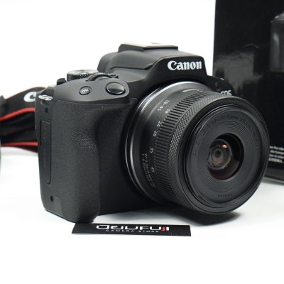 Canon EOS R50