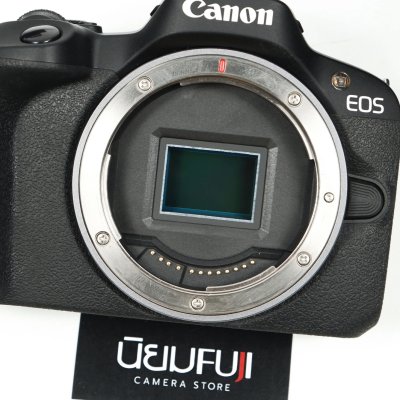 Canon EOS R50