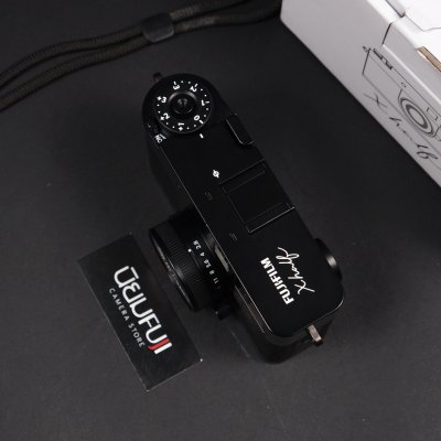 Fujifilm Xhalf