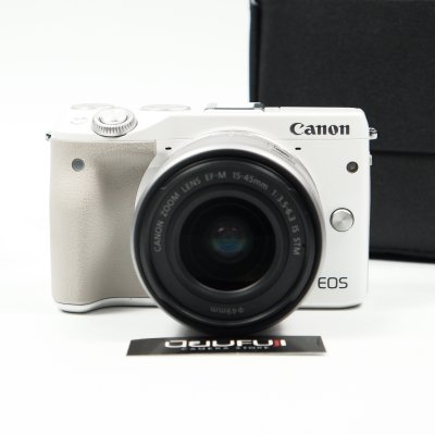 Canon Eos M3