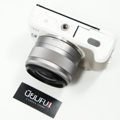Canon Eos M3