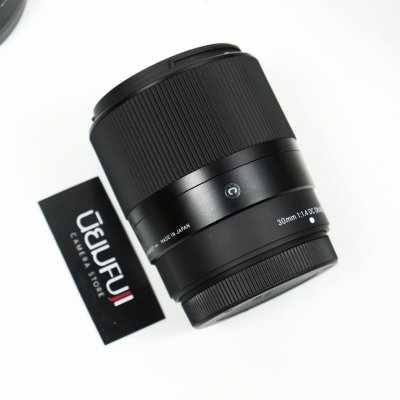 SIGMA 30mm F1.4 DC DN