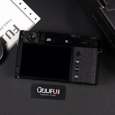 Fujifilm X100V