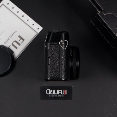 Fujifilm X100V