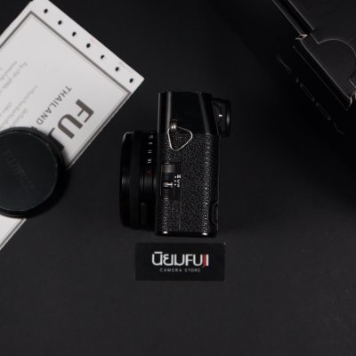 Fujifilm X100V