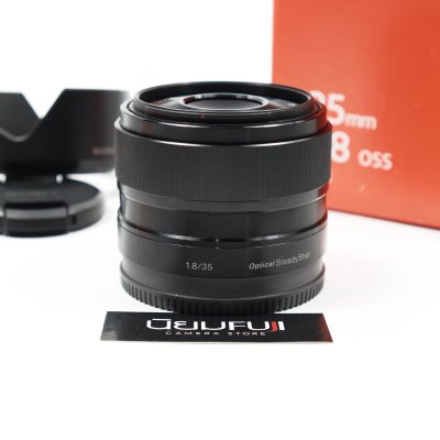 E35mm F1.8 OSS