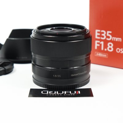E35mm F1.8 OSS