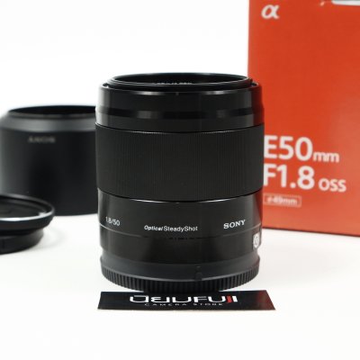 E50mm F1.8 OSS