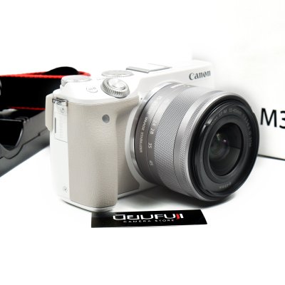 Canon EOS M3