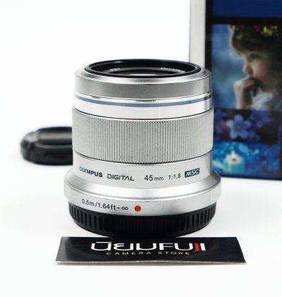 Zuiko 45mm F1.8