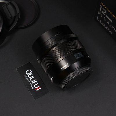 LUMIX 12mm F1.4 ASPH