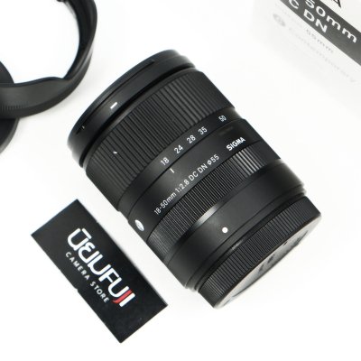 Sigma 18-50mm F2.8 DC DN