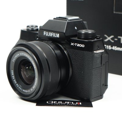 Fujifilm XT200