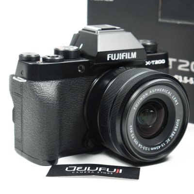 Fujifilm XT200