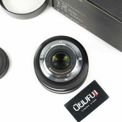 Lumix 12mm F1.4 ASPH