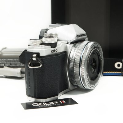 Olympus EM10II