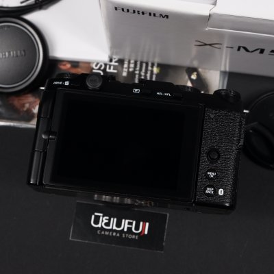 Fujifilm XM5