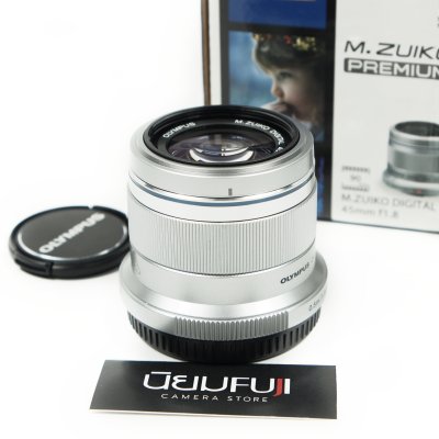 Zuiko 45mm F1.8