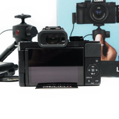 Lumix G100V