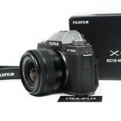 Fujifilm XT200