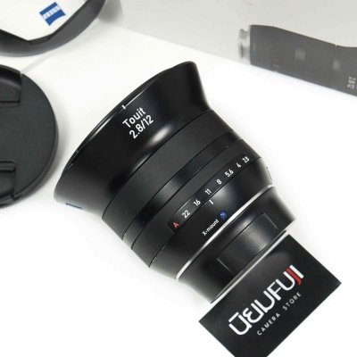 Zeiss 12mm F2.8