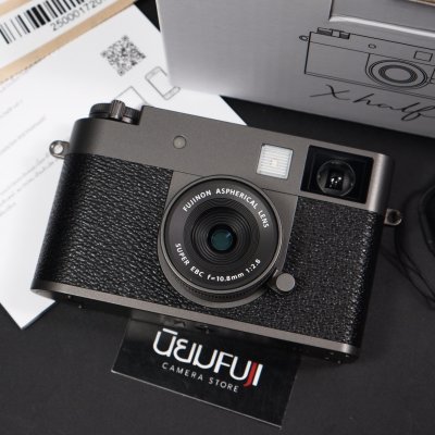 Fujifilm X half