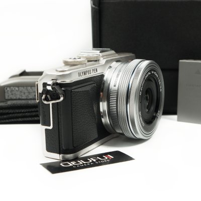 Olympus EPL7