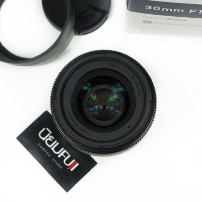 SIGMA 30mm F1.4