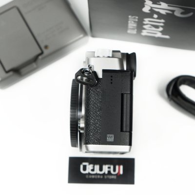 Olympus PEN F