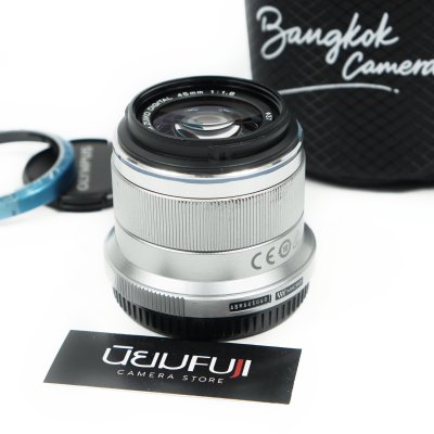 Zuiko 45mm F1.8